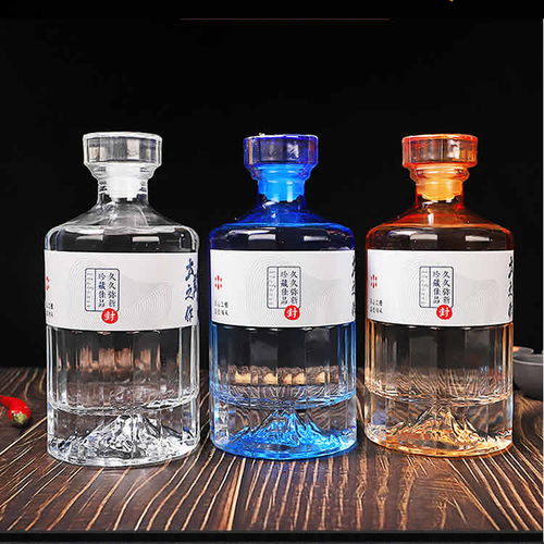 岳阳酒瓶生产哪家强？鑫迪酒类包装助力白酒包装升级