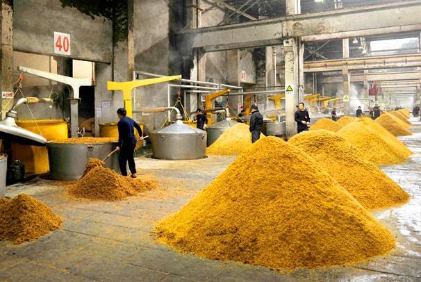 四川32年老酒厂推出一白酒,销量高却遭频繁退货,厂家:哭笑不得